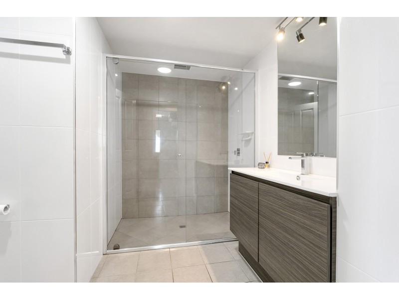 603/3 Abbott Street, Cairns City QLD 4870