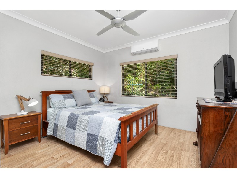 6 Kingsley Close, White Rock QLD 4868