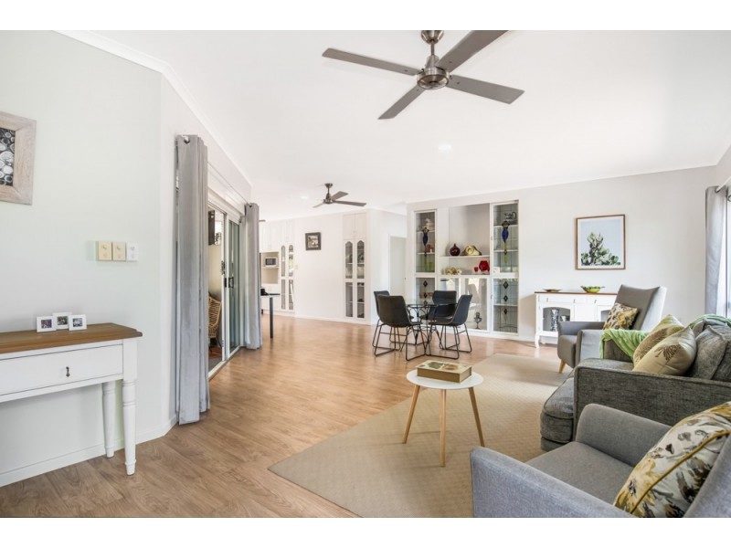 3 Tallow Wood Close, Redlynch QLD 4870