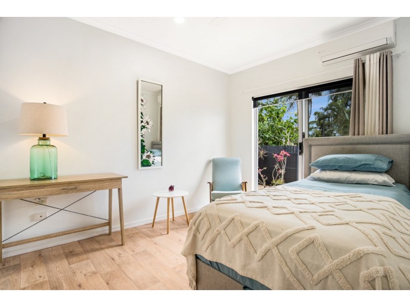 3 Tallow Wood Close, Redlynch QLD 4870