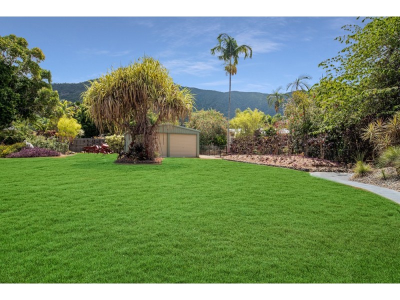 3 Tallow Wood Close, Redlynch QLD 4870