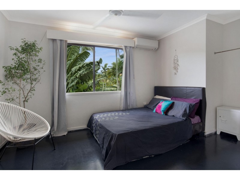 40 Moresby Street, Trinity Beach QLD 4879