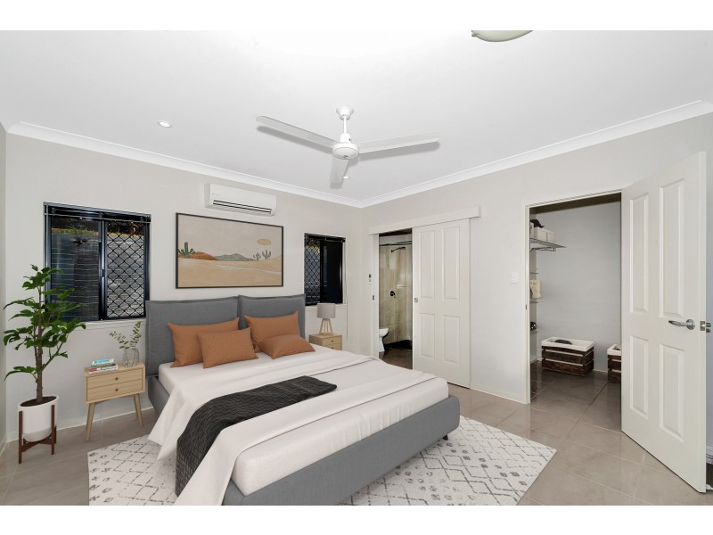 50 Ainscow Drive, Bentley Park QLD 4869