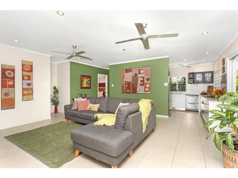 334 Pease Street, Edge Hill QLD 4870