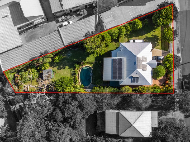 334 Pease Street, Edge Hill QLD 4870