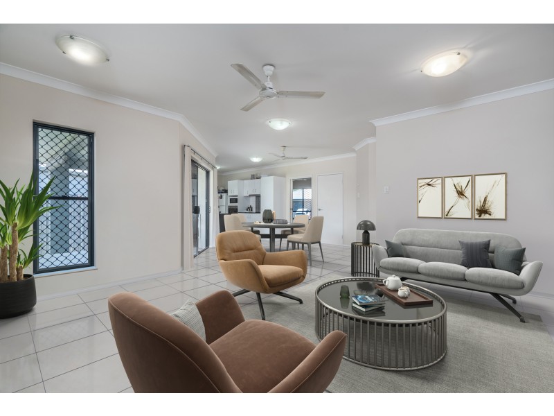 5 Rothesay Bend, Trinity Park QLD 4879