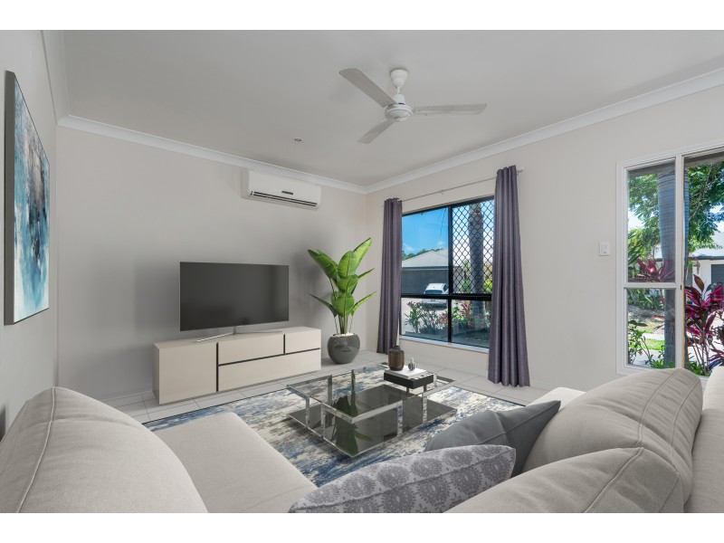 5 Rothesay Bend, Trinity Park QLD 4879
