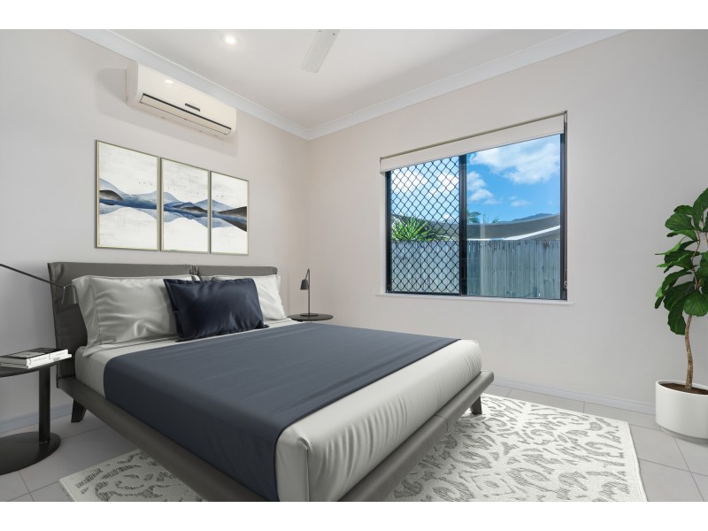 5 Rothesay Bend, Trinity Park QLD 4879