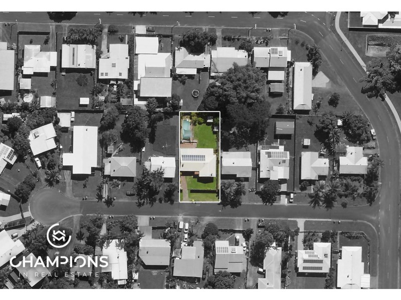 10 Malibu Close, White Rock QLD 4868