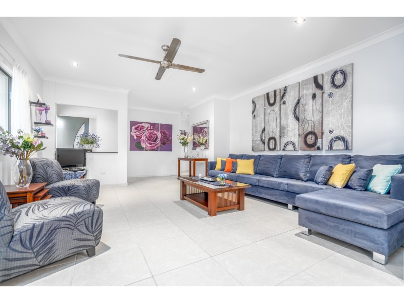 47 Elphinstone Street, Kanimbla QLD 4870