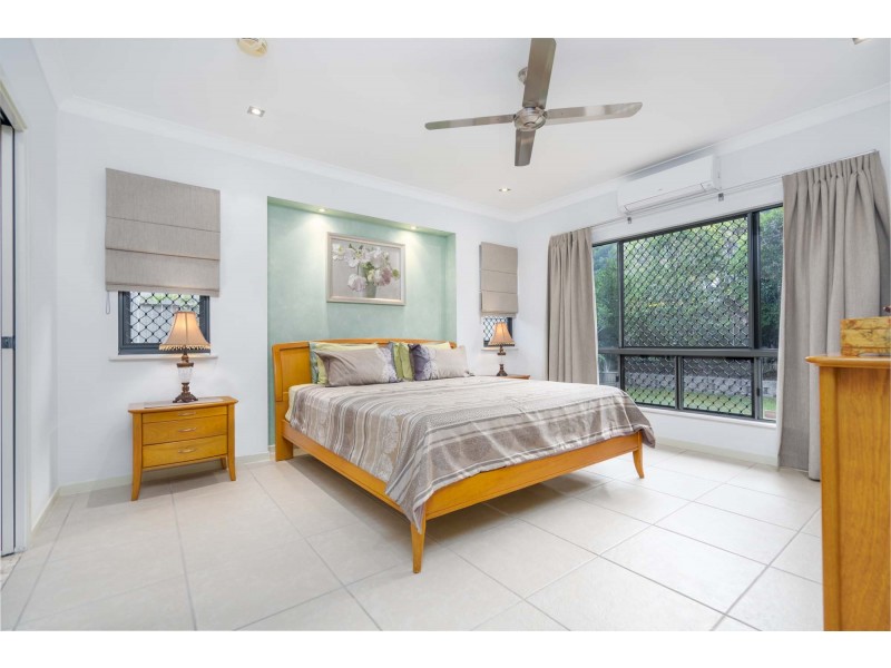 47 Elphinstone Street, Kanimbla QLD 4870