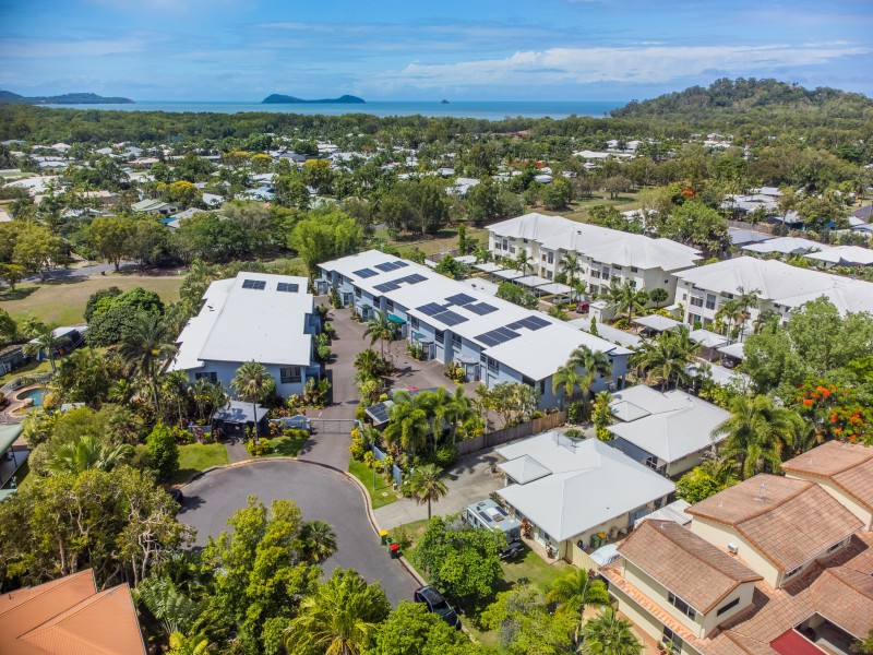 2/20 Oyster Court, Trinity Beach QLD 4879