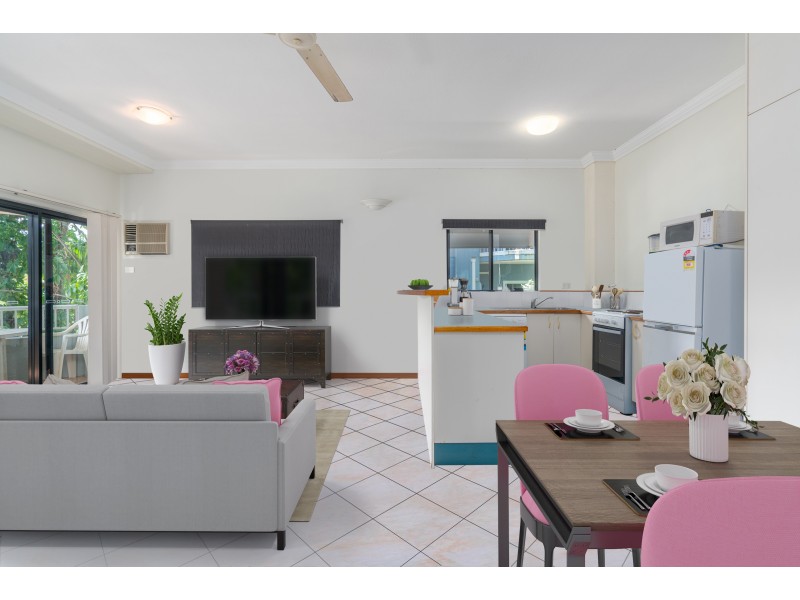 2/36 Cairns Street, Cairns North QLD 4870