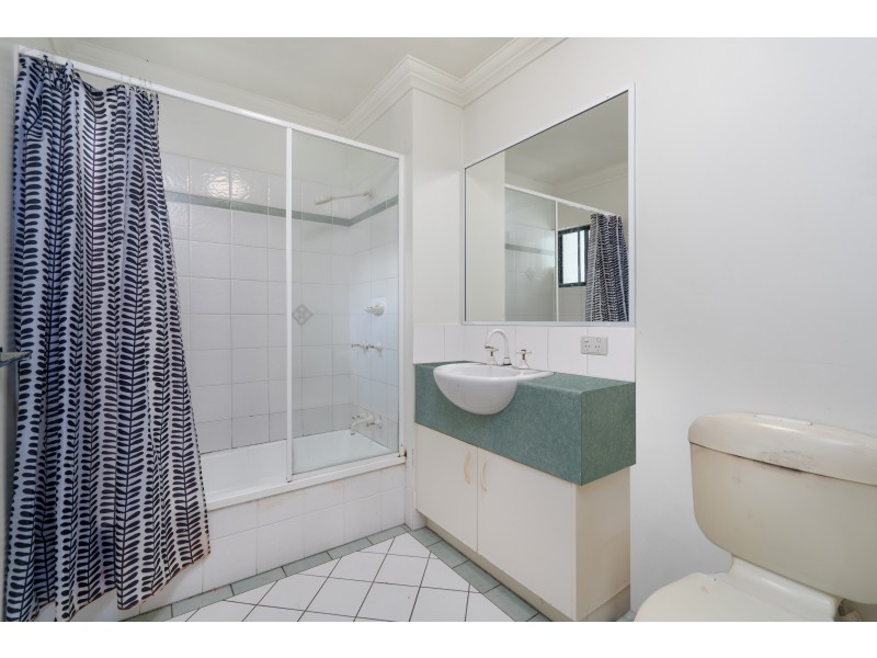2/36 Cairns Street, Cairns North QLD 4870
