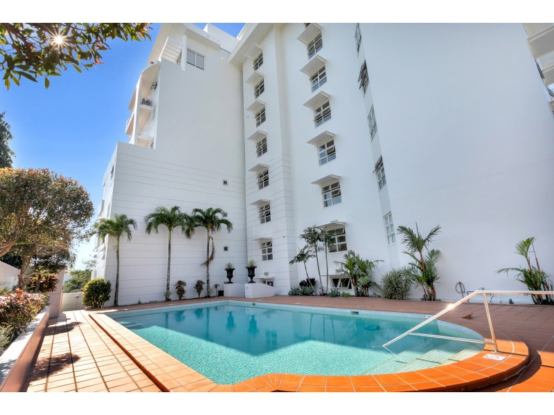 10/73 Spence Street, Cairns City QLD 4870