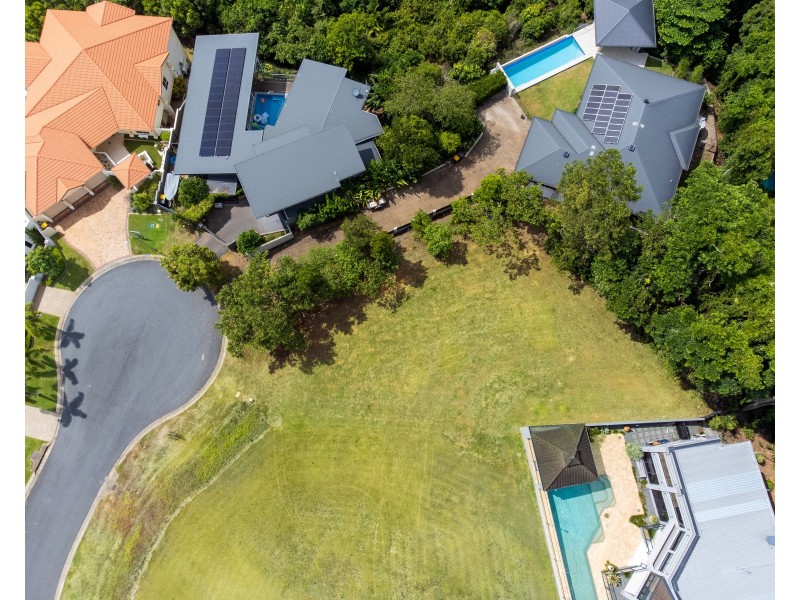 80 Summerhill Drive, Mooroobool QLD 4870