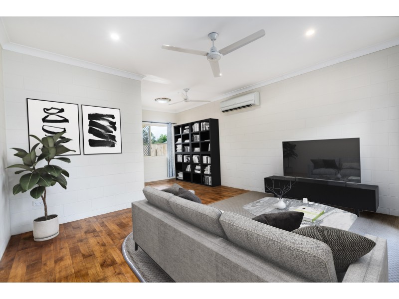 8 Sophie Close, Brinsmead QLD 4870