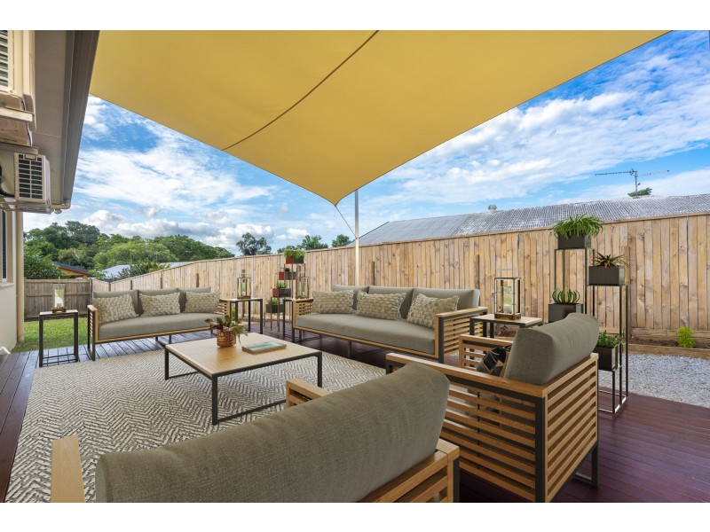 8 Sophie Close, Brinsmead QLD 4870