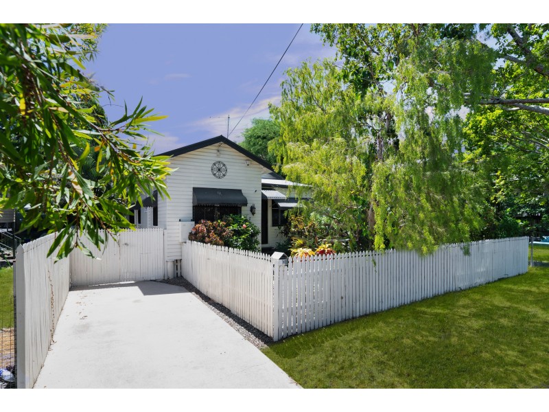 9 Edgar Street, Bungalow QLD 4870