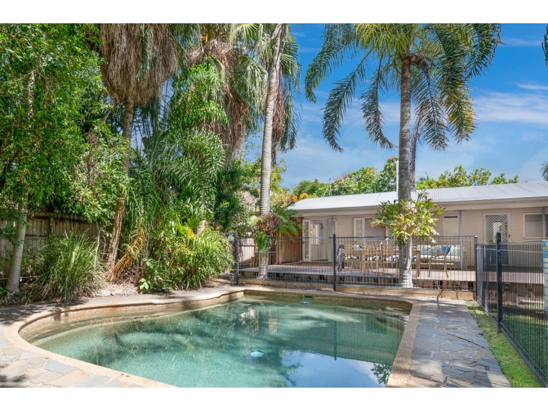 63 Upper Perkins Street, Manoora QLD 4870