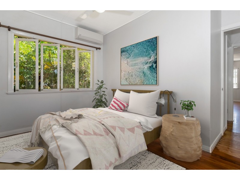 63 Upper Perkins Street, Manoora QLD 4870