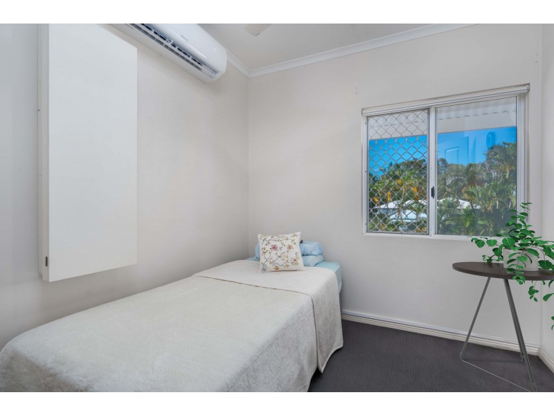 26/34-40 Lily Street, Cairns North QLD 4870