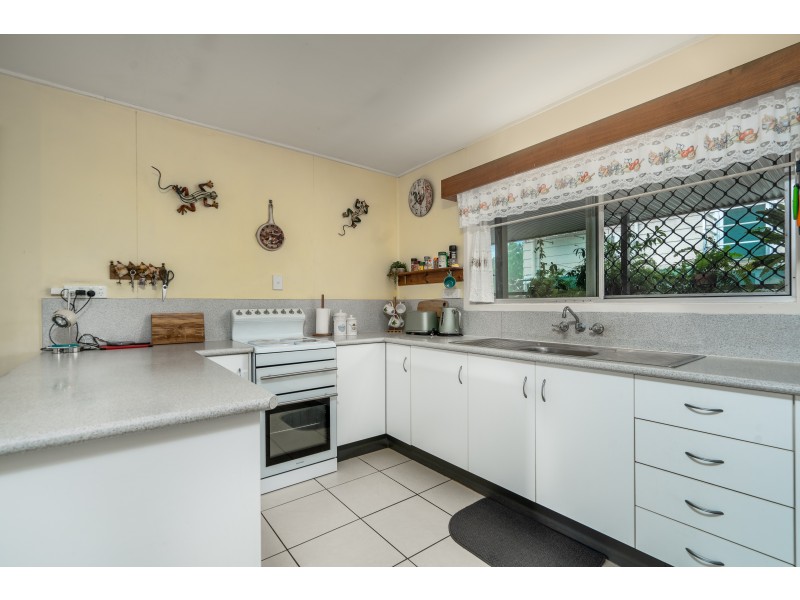 1/157 Mccormack Street, Manunda QLD 4870