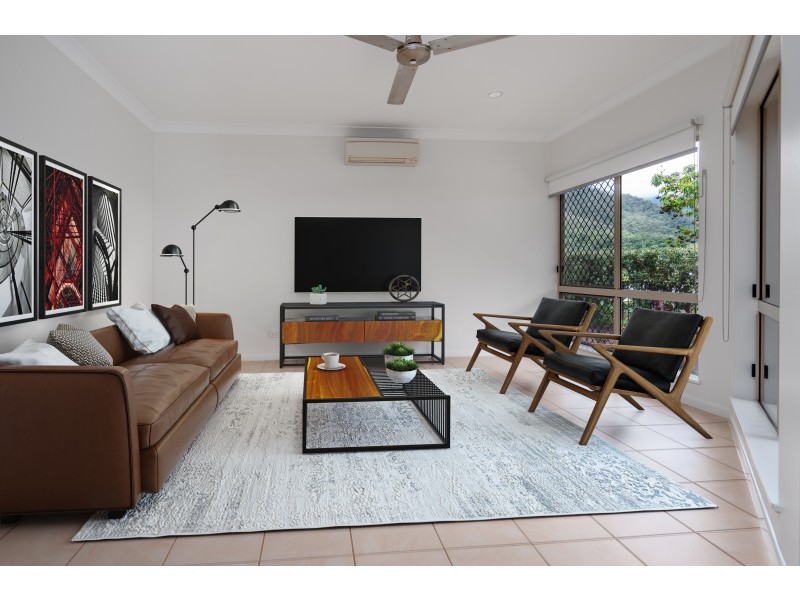 8 Willie Ming Close, Redlynch QLD 4870