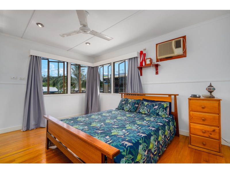 16 Henley Street, Earlville QLD 4870