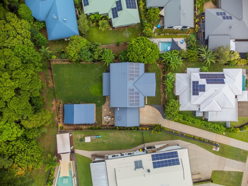 87 Daphne Drive, Redlynch QLD 4870