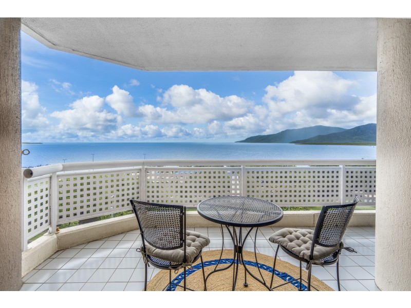 102/219-225 Abbott Street, Cairns North QLD 4870