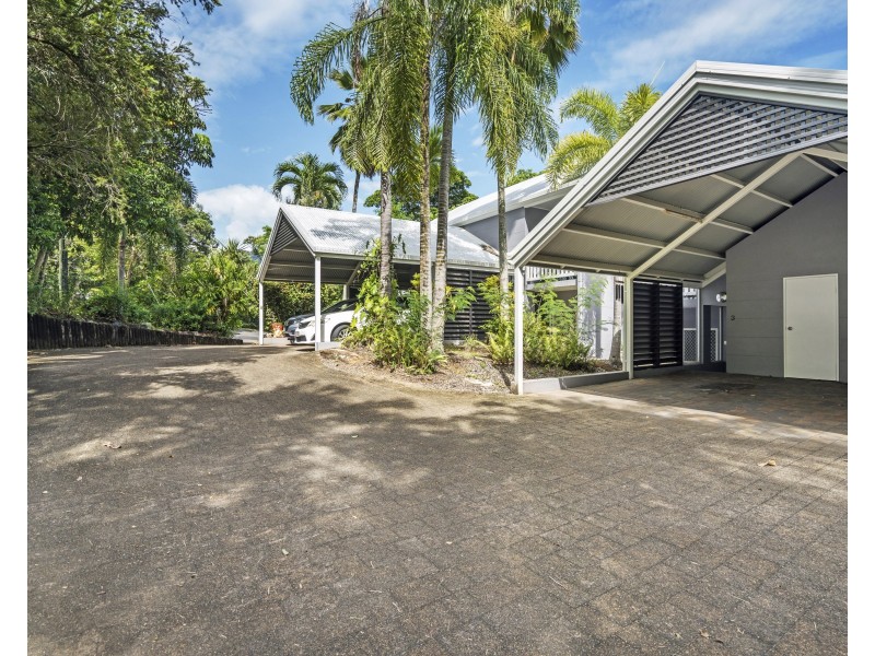 3/74 Old Smithfield Road, Freshwater QLD 4870