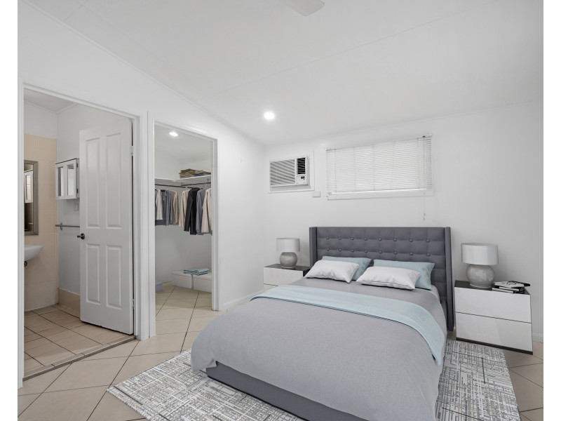 27 Jaye Street, Edge Hill QLD 4870