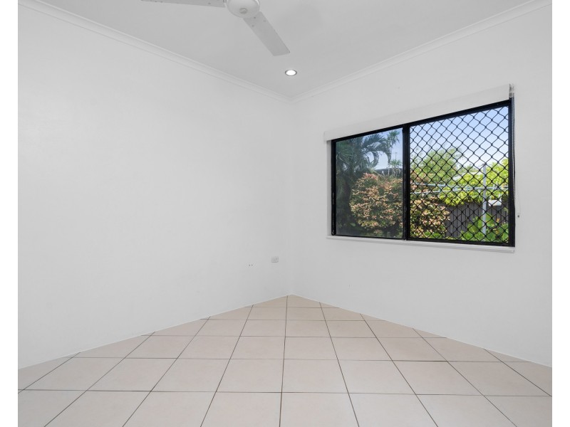 27 Jaye Street, Edge Hill QLD 4870