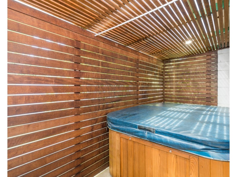 14/108-110 Mayers Street, Manunda QLD 4870