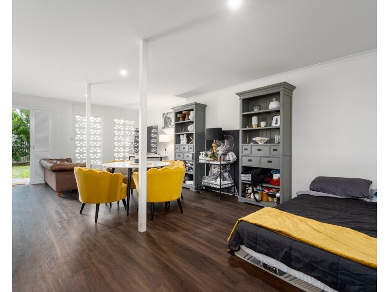 301 McLeod Street, Cairns North QLD 4870