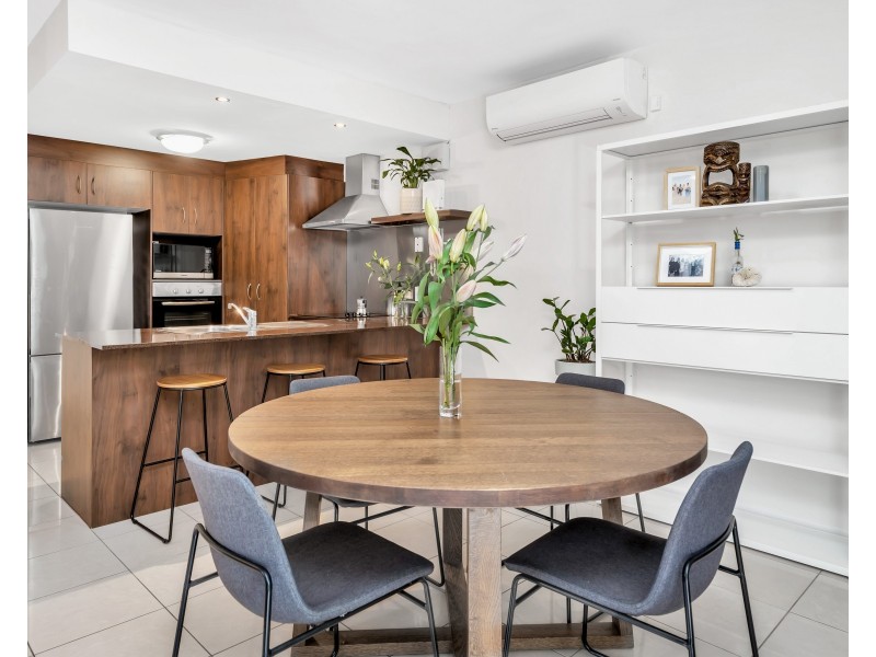 16/110  Digger Street, Cairns North QLD 4870