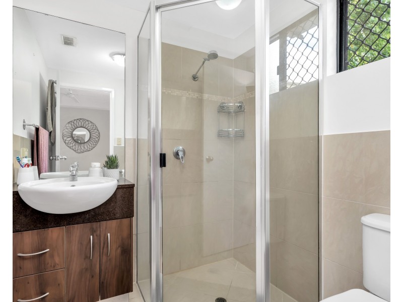 16/110  Digger Street, Cairns North QLD 4870