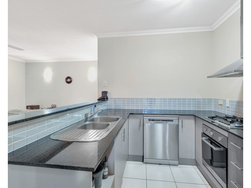 114/12 Gregory Street, Westcourt QLD 4870