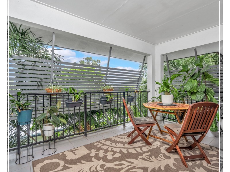 11/4-6 Olive Street, Manoora QLD 4870