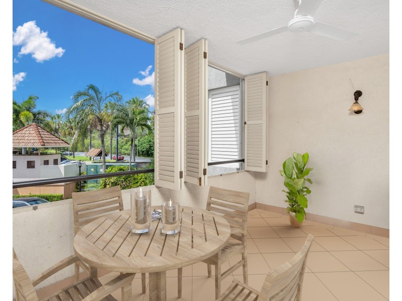 809/2-10 Greenslopes Street, Cairns North QLD 4870