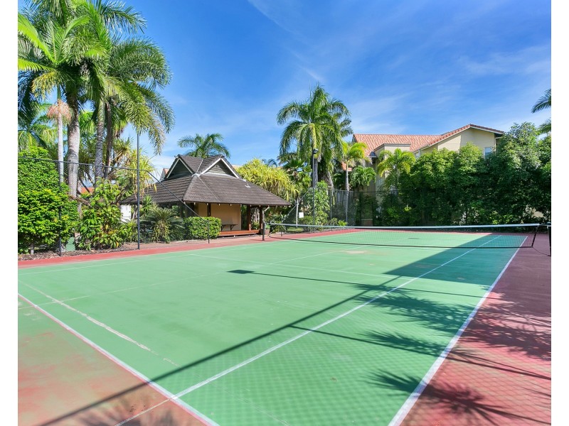 809/2-10 Greenslopes Street, Cairns North QLD 4870