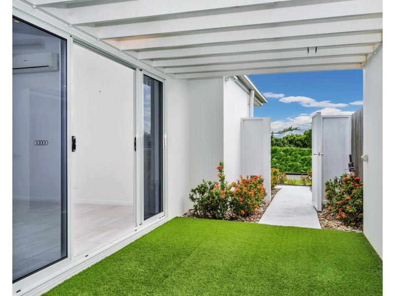 16 Charringa Link, Smithfield QLD 4878