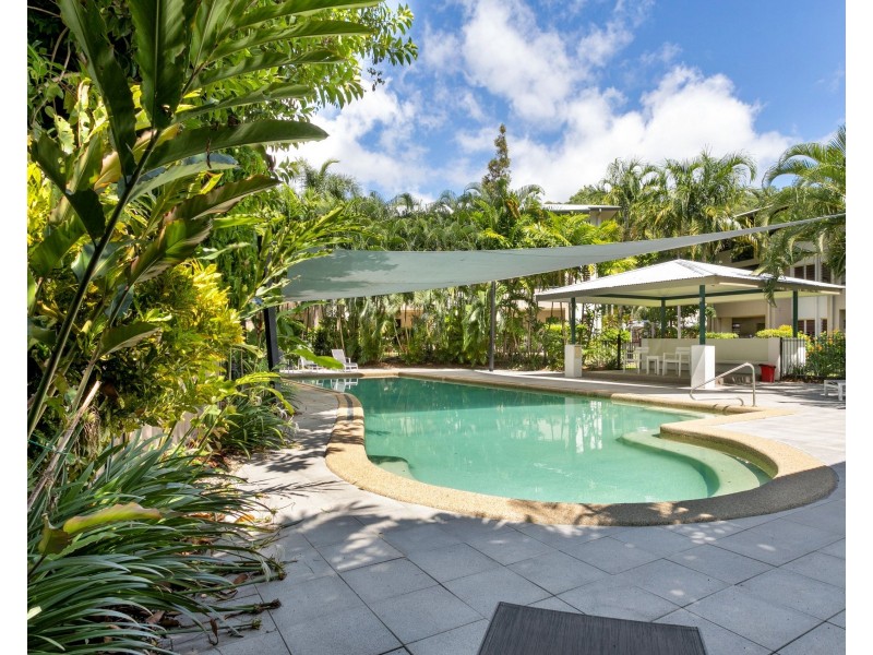 15/1804 Captain Cook Highway, Clifton Beach QLD 4879