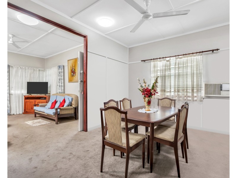 6 Hoad Street, Earlville QLD 4870