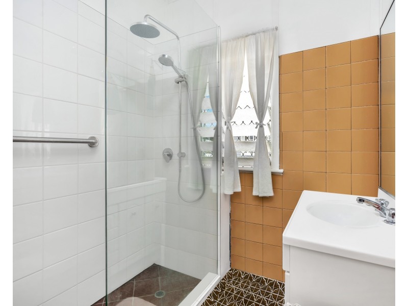 6 Hoad Street, Earlville QLD 4870