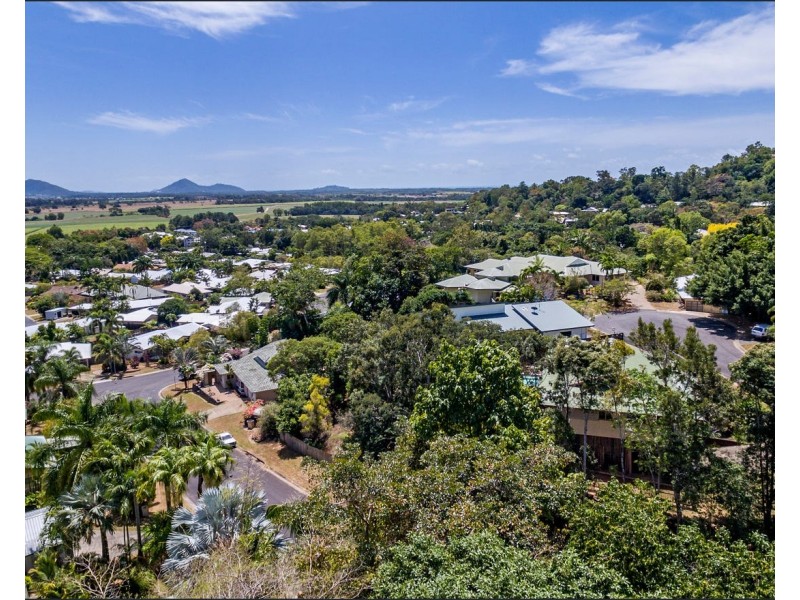 24 Barron View Drive, Freshwater QLD 4870
