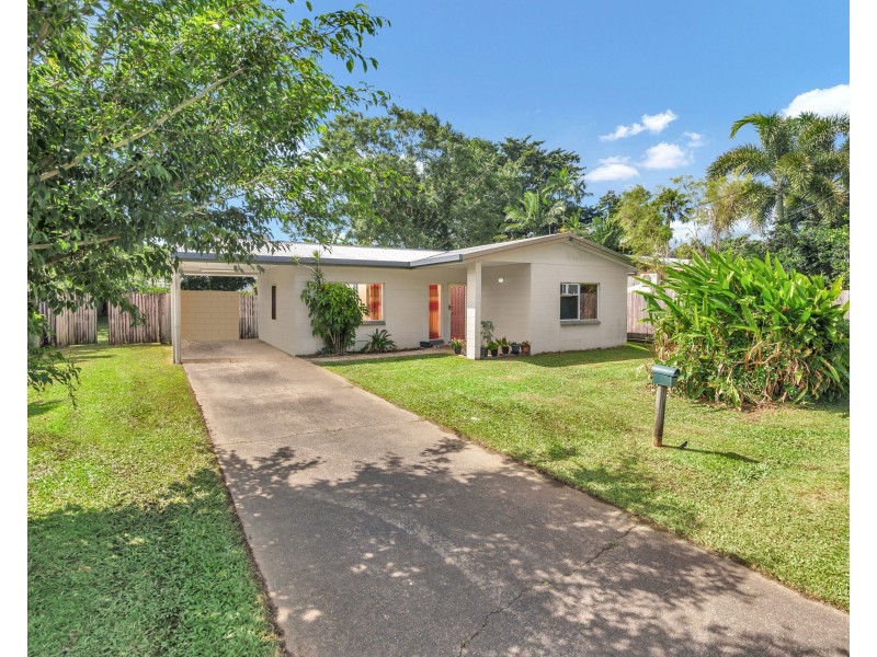 22 Dunbar Street, Mooroobool QLD 4870