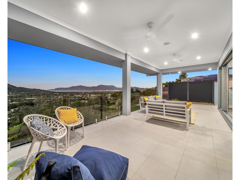 68 The Peak Road, Cairns QLD 4870