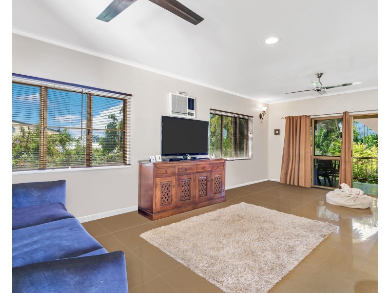 12 Bayview Street, Bayview Heights QLD 4868